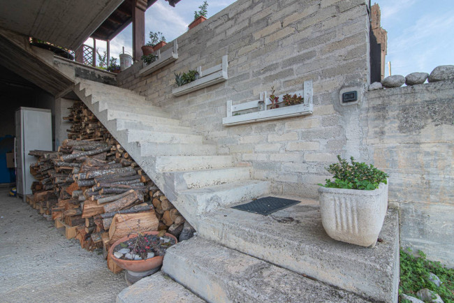 Casa indipendente in vendita a Ripi