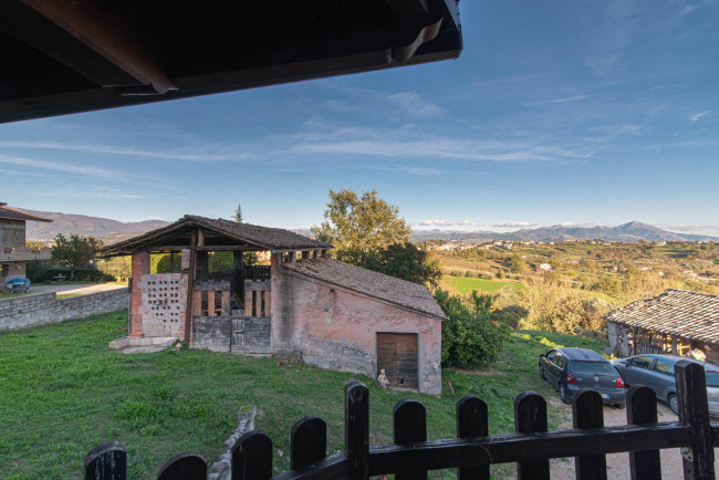 Casa indipendente in vendita a Ripi
