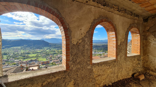 Abitazioni tipiche storiche in vendita a Arce