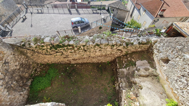 Abitazioni tipiche storiche in vendita a Arce
