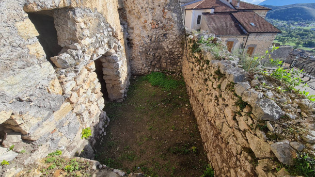 Abitazioni tipiche storiche in vendita a Arce
