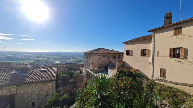historic residence for sale in Sermoneta