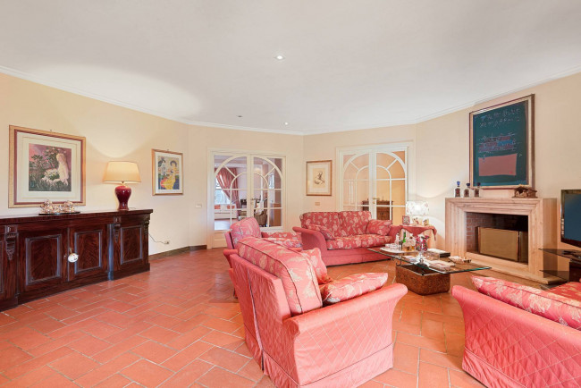 Villa for sale in Cassino