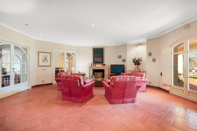 Villa for sale in Cassino