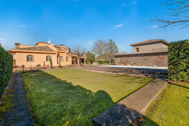 Villa for sale in Cassino