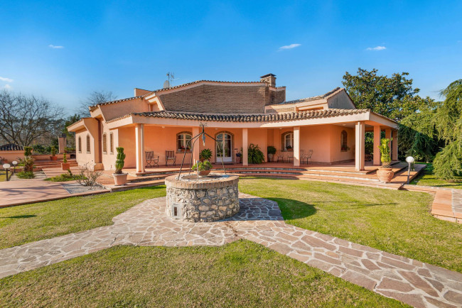 Villa for sale in Cassino