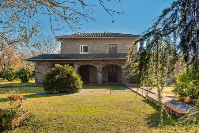 Villa for sale in Cassino