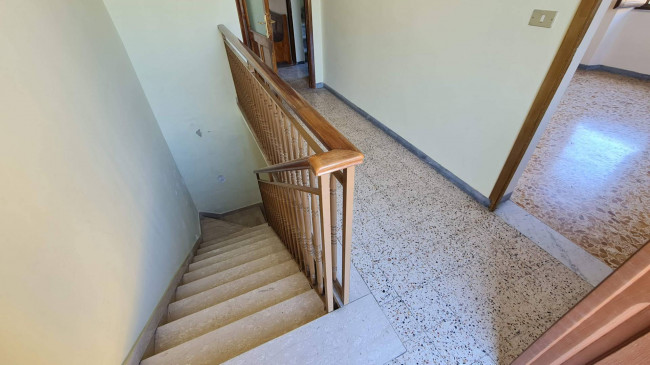 Palazzo intero stabile in vendita a Monte San Giovanni Campano