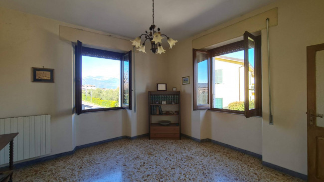 Palazzo intero stabile in vendita a Monte San Giovanni Campano