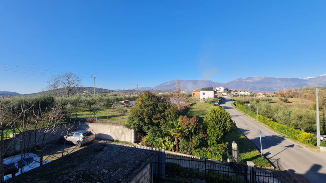 Palazzo intero stabile in vendita a Monte San Giovanni Campano