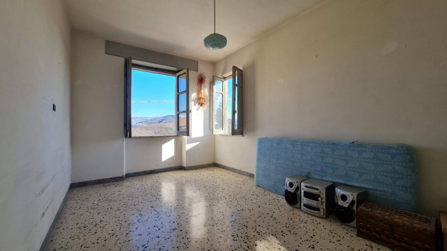 Palazzo intero stabile in vendita a Monte San Giovanni Campano
