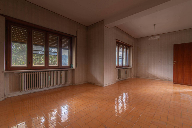 Villa for sale in Sora