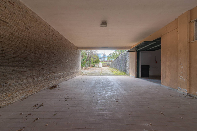 Villa for sale in Sora