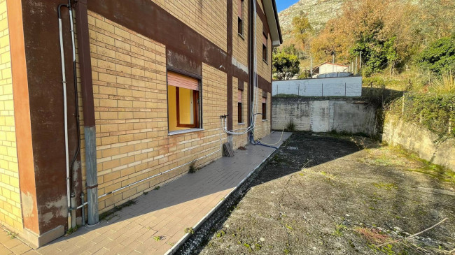 semi-detached villa for sale in Roccasecca