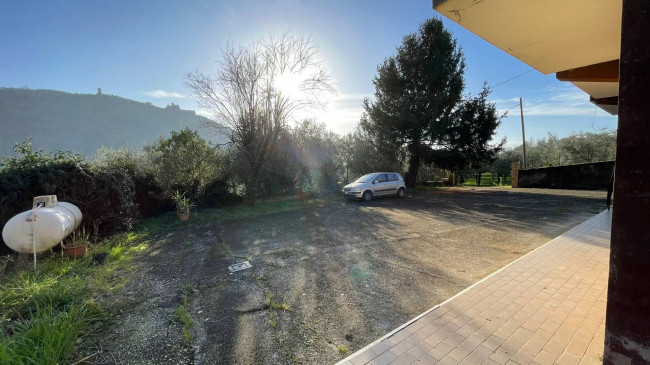 semi-detached villa for sale in Roccasecca