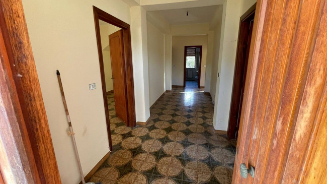 semi-detached villa for sale in Roccasecca