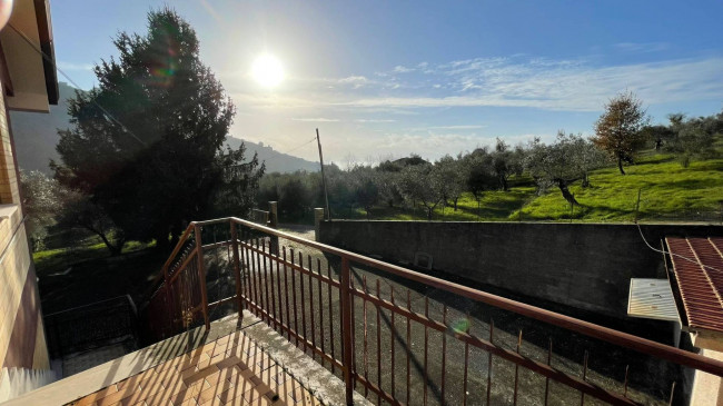 semi-detached villa for sale in Roccasecca