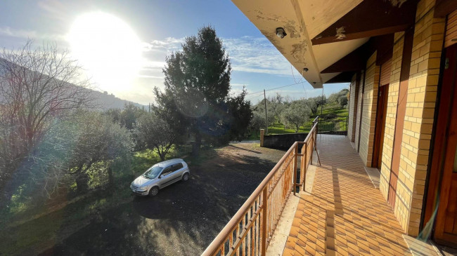 semi-detached villa for sale in Roccasecca