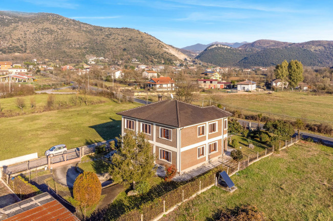 Villa in vendita a Arce