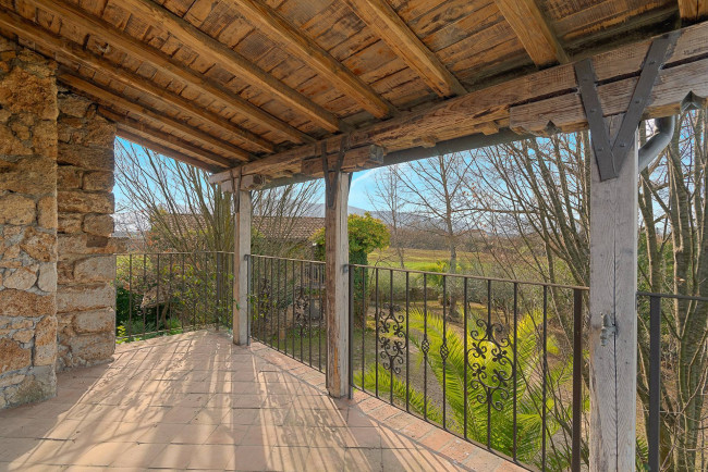 farmhouse for sale in Ferentino
