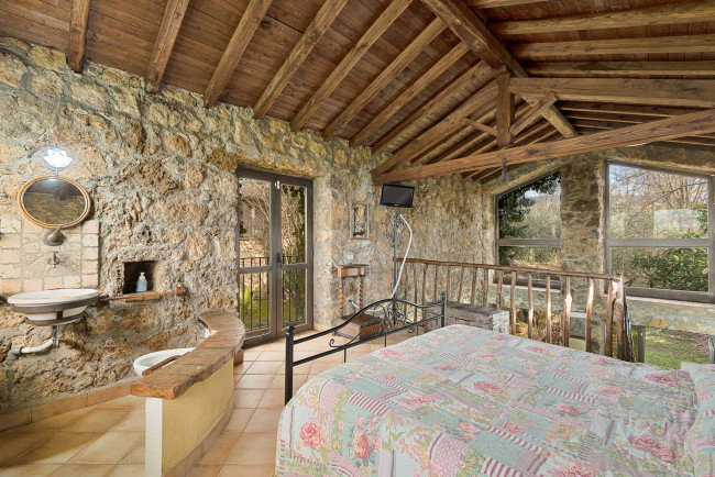 farmhouse for sale in Ferentino