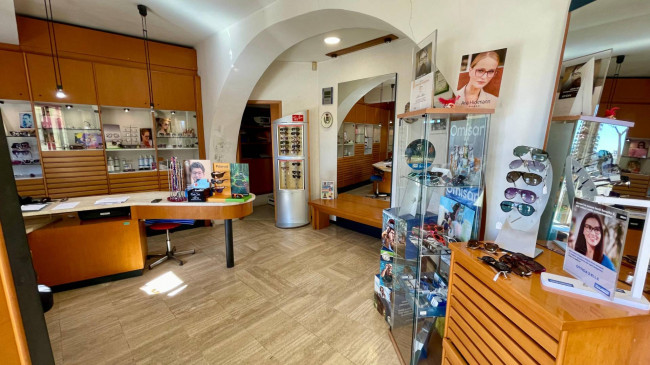 Business for sale in Arpino