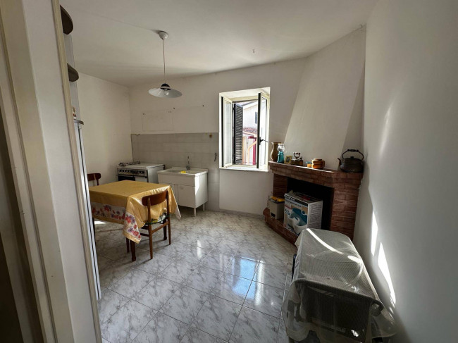 Abitazioni tipiche storiche in vendita a Colfelice