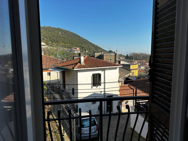 Abitazioni tipiche storiche in vendita a Colfelice