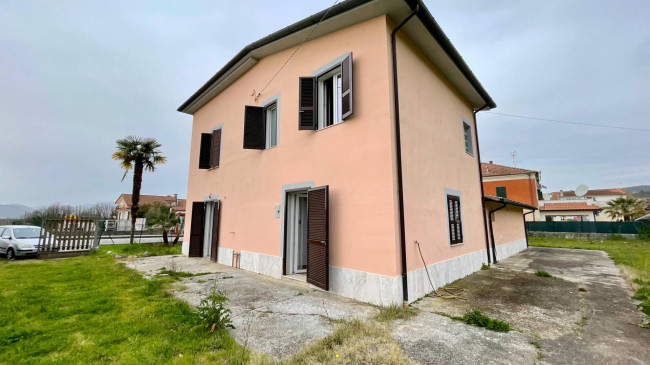 Casa indipendente in vendita a Colfelice