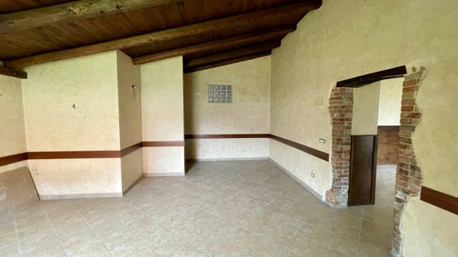 Casa indipendente in vendita a Colfelice