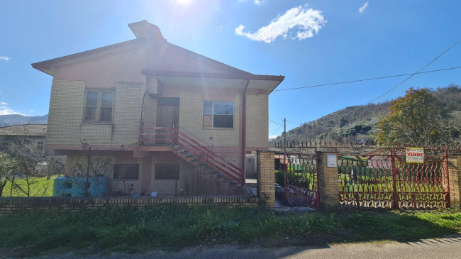 detached house for sale in Arce