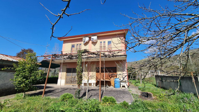detached house for sale in Arce