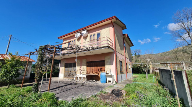 detached house for sale in Arce