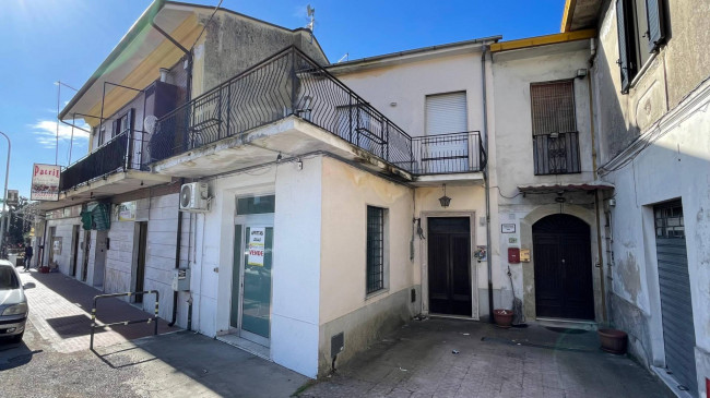 Appartamento in vendita a Colfelice