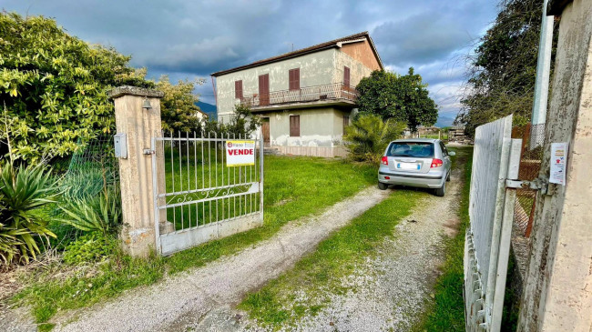 detached house for sale in Roccasecca