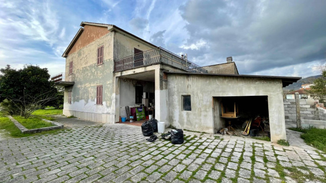 detached house for sale in Roccasecca