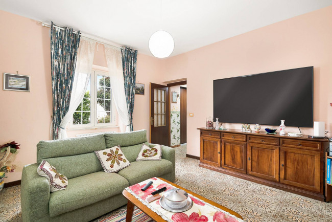 detached house for sale in Sant'Ambrogio sul Garigliano