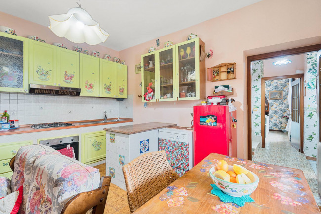 detached house for sale in Sant'Ambrogio sul Garigliano
