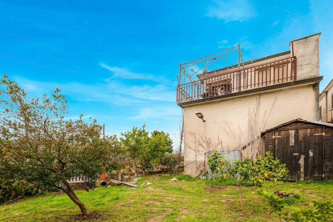 detached house for sale in Sant'Ambrogio sul Garigliano