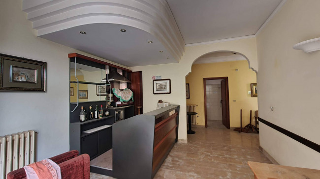 Palazzo intero stabile in vendita a Fiuggi
