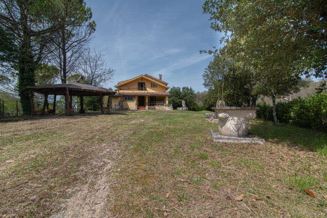 Villa in vendita a Arpino (FR)