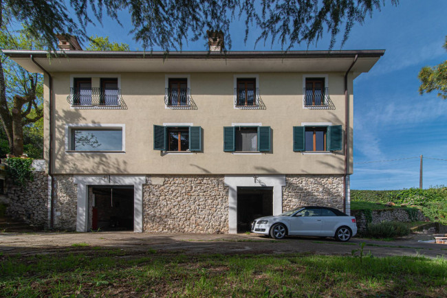Villa for sale in Gorga