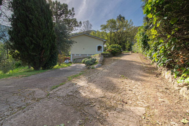 Villa for sale in Gorga