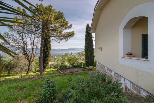 Villa for sale in Gorga