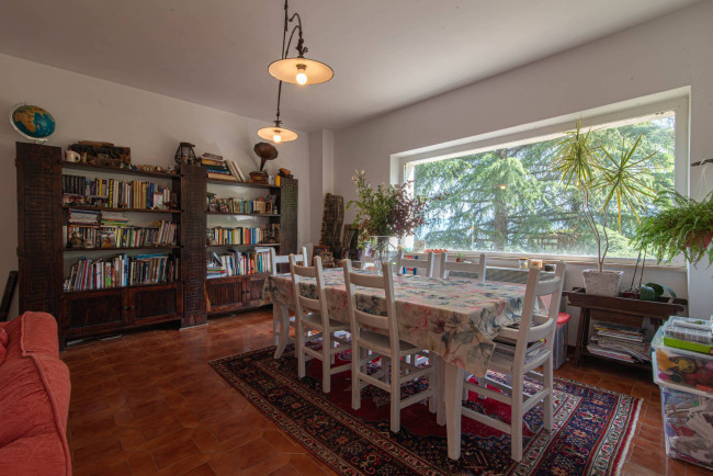 Villa for sale in Gorga