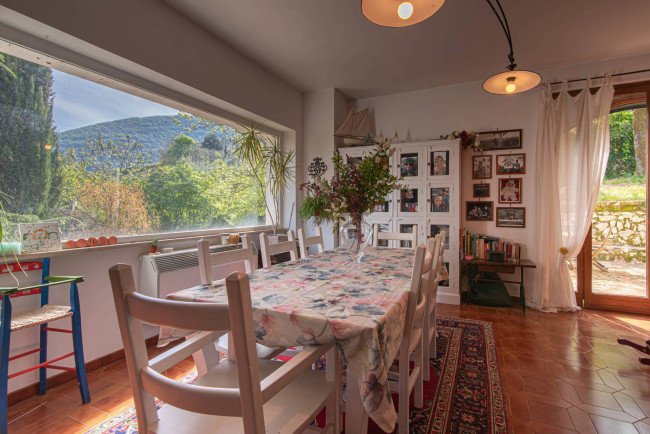 Villa for sale in Gorga