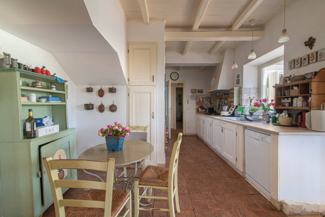 farmhouse for sale in San Donato Val di Comino