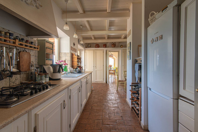 farmhouse for sale in San Donato Val di Comino