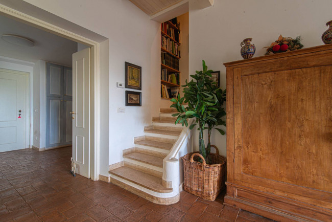 farmhouse for sale in San Donato Val di Comino