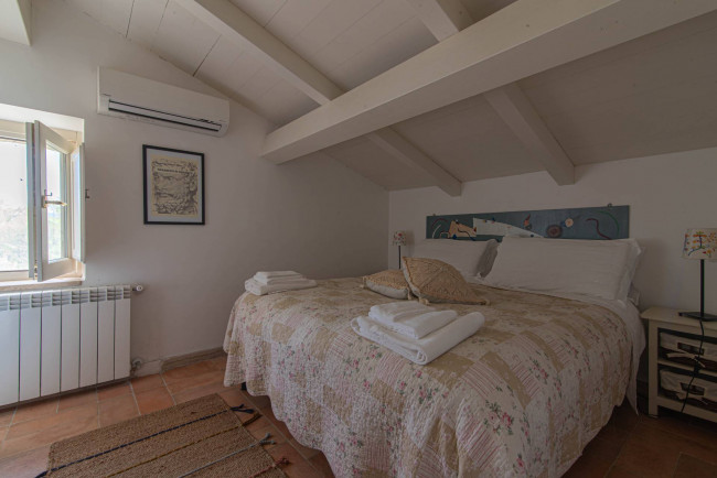 farmhouse for sale in San Donato Val di Comino